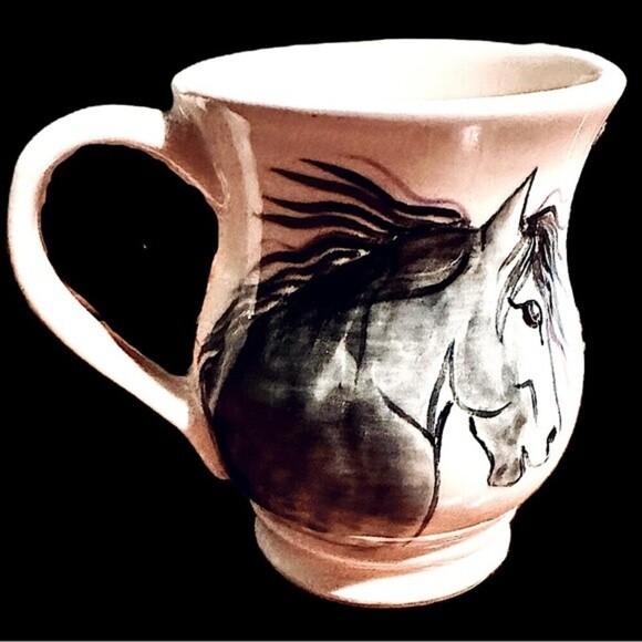 Vintage M Stamped Stoneware Blue & White Equestrian Horse Mug - Picture 3 of 10